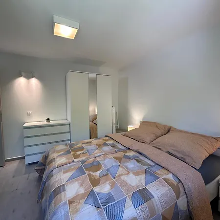 Ferienhaus Violetta *